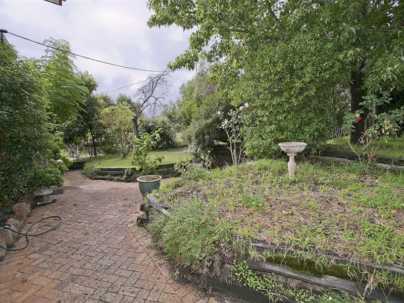 236 Canning Road, Lesmurdie WA 6076