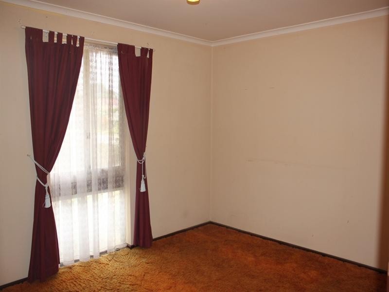 24 Berberis Way, Forrestfield WA 6058