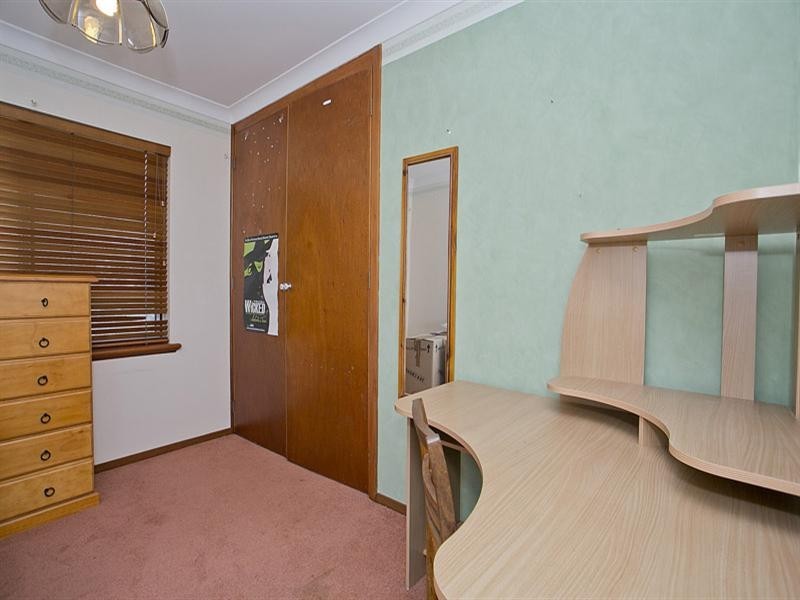 36 Robins Road, Kalamunda WA 6076