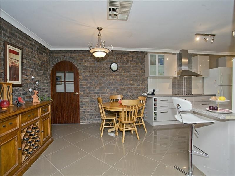 7 Schmitt Road, Kalamunda WA 6076