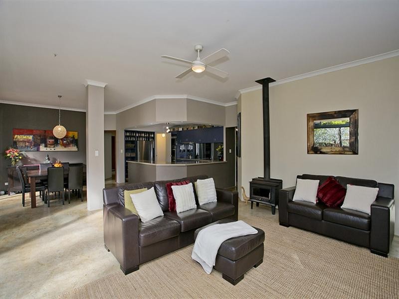 68A Orange Valley Road, Kalamunda WA 6076