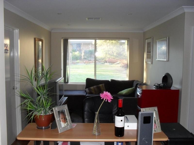 70 Raeburn Road, Roleystone WA 6111