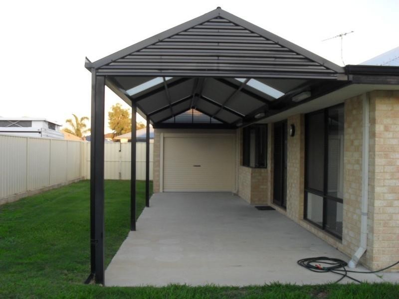 7 Burnett Street, Wattle Grove WA 6107