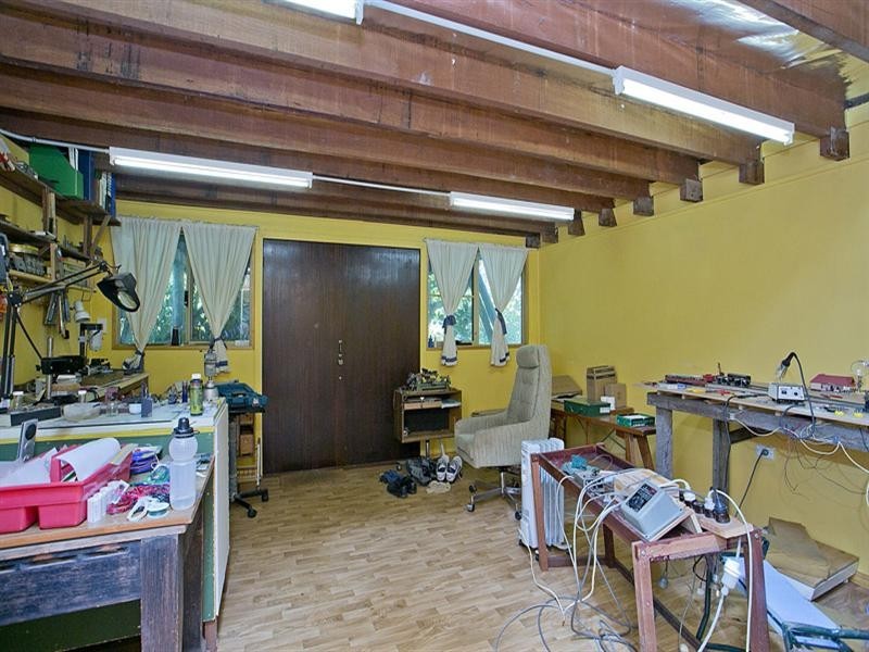 85 Orange Valley Road, Kalamunda WA 6076