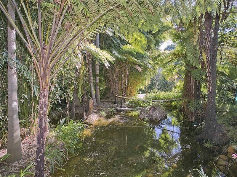 85 Orange Valley Road, Kalamunda WA 6076