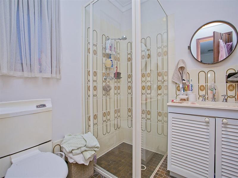 13B Rosea Close, Maida Vale WA 6057