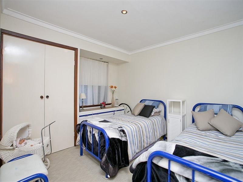 13B Rosea Close, Maida Vale WA 6057