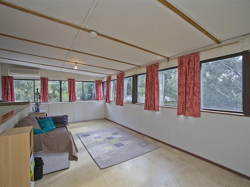 17 Lobelia Drive, Darlington WA 6070