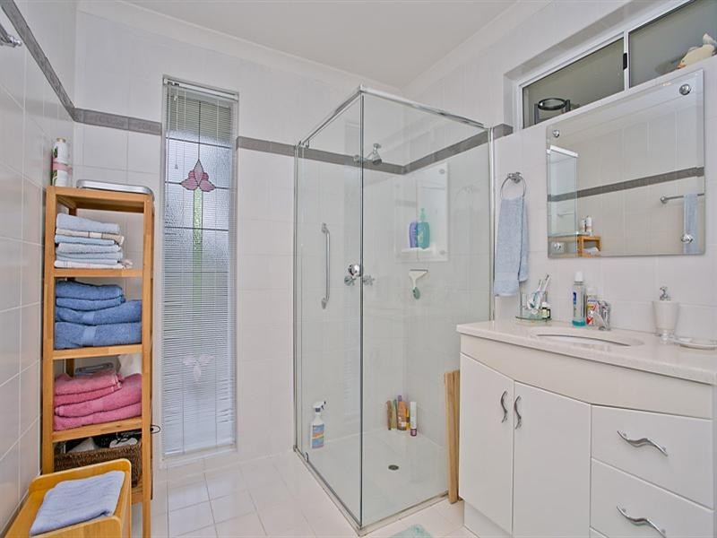 6 Camira Place, Gooseberry Hill WA 6076