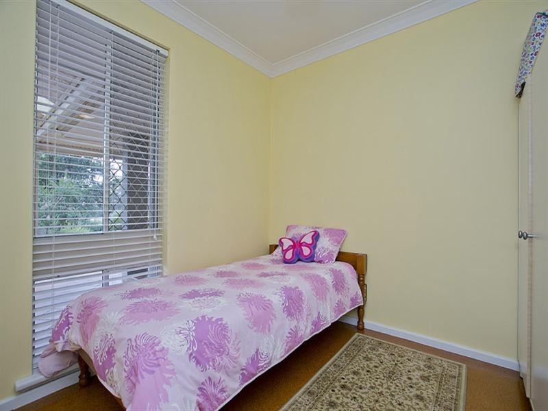 6 Camira Place, Gooseberry Hill WA 6076