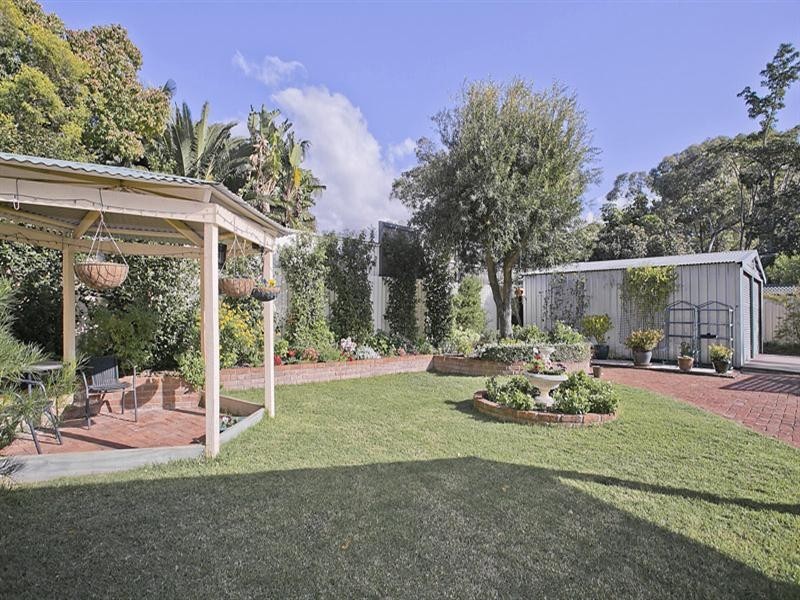 6 Camira Place, Gooseberry Hill WA 6076