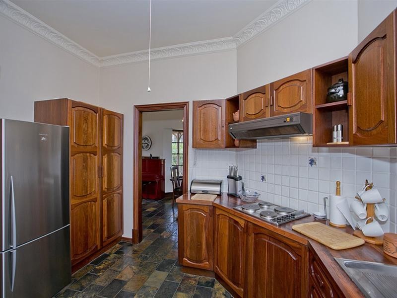 20 Lookout Road, Kalamunda WA 6076