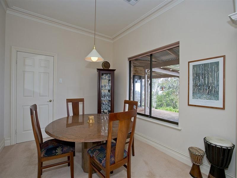 20 Lookout Road, Kalamunda WA 6076