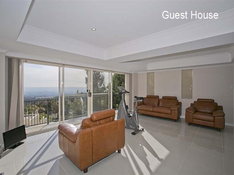 26 Sundew Road, Gooseberry Hill WA 6076