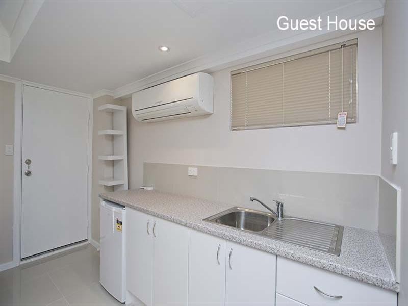 26 Sundew Road, Gooseberry Hill WA 6076