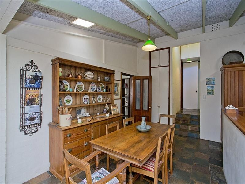 12 Connor Road, Lesmurdie WA 6076