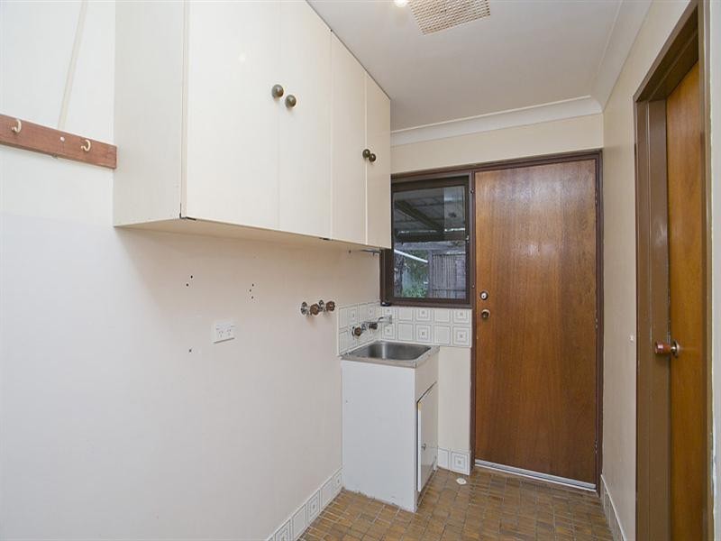 12 Alexander Close, Lesmurdie WA 6076