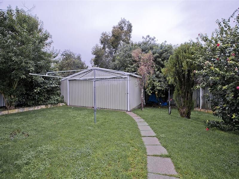 12 Alexander Close, Lesmurdie WA 6076