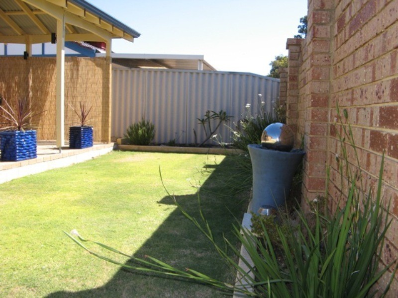 378 Holmes Road, Forrestfield WA 6058