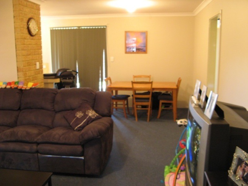 378 Holmes Road, Forrestfield WA 6058