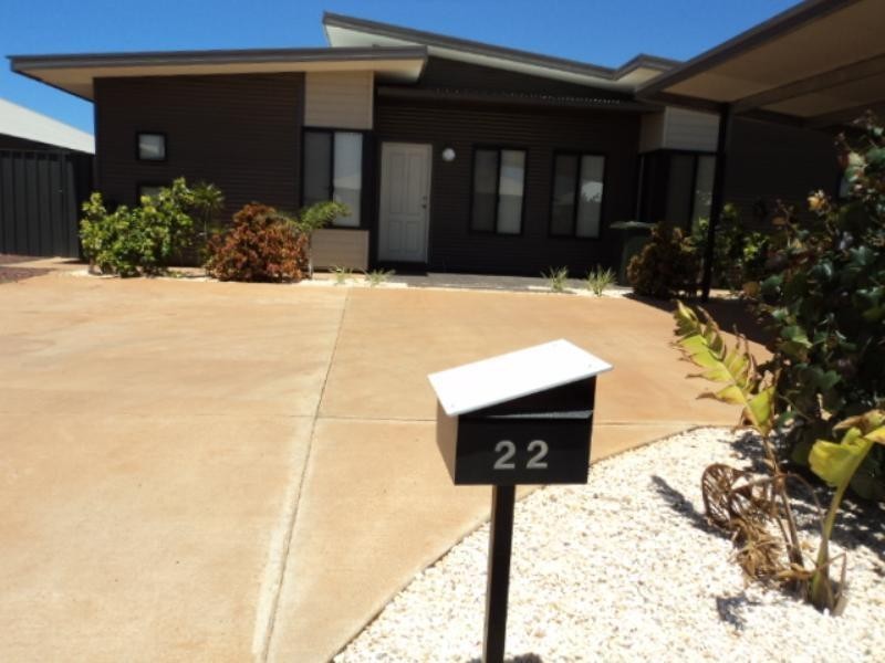 22 Yirrawari Street, Baynton WA 6714