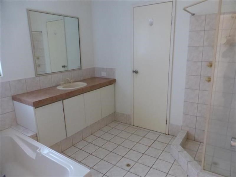 49 Radley Drive, Baynton WA 6714