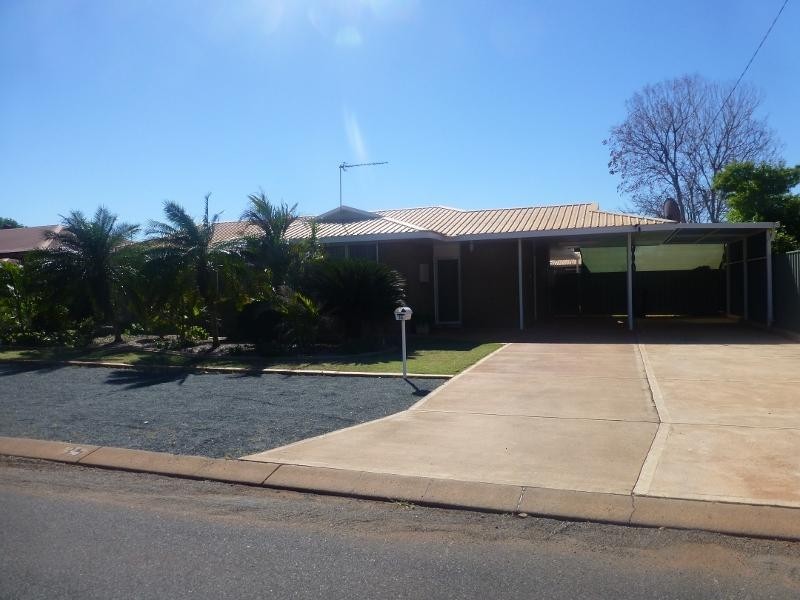 35 Brooks Way, Nickol WA 6714