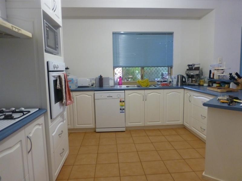 10 Thistle Loop, Nickol WA 6714