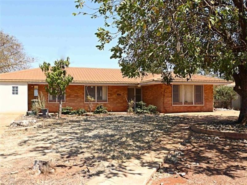 11 Pinderi Crescent, Dampier WA 6713