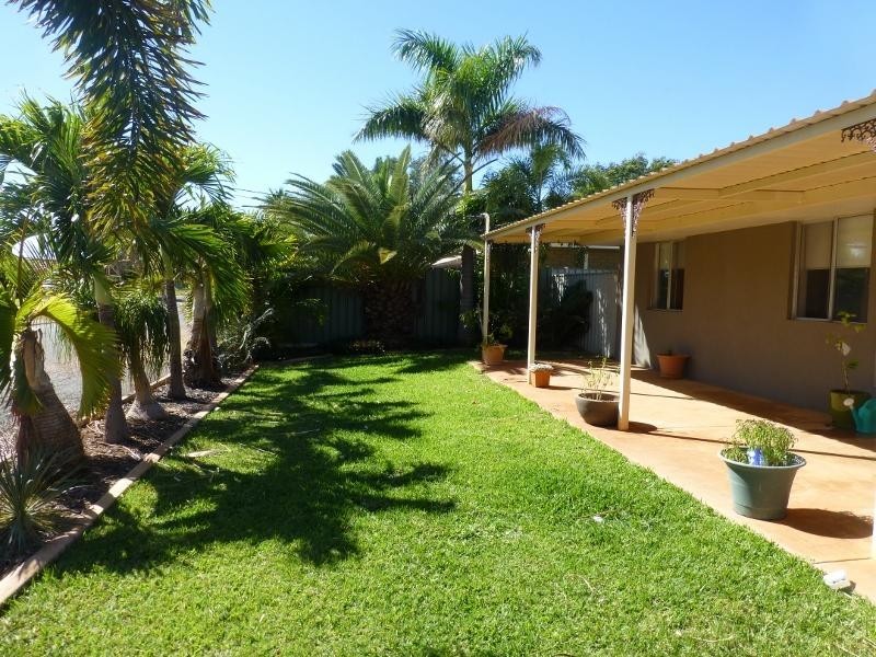 17 Peirl Way, Pegs Creek WA 6714