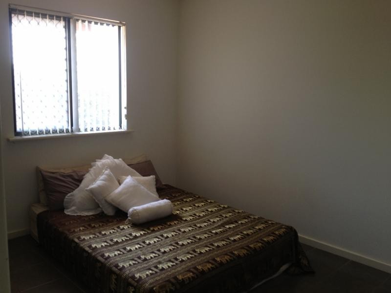 11 Lilly Parade, Baynton WA 6714