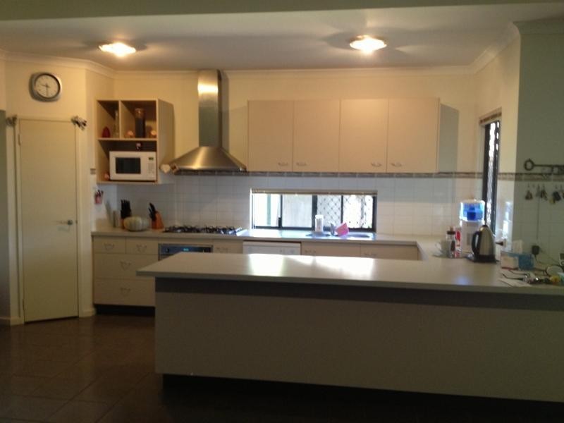 11 Lilly Parade, Baynton WA 6714