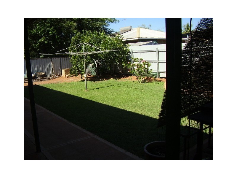 2 Stanbridge Way, Karratha WA 6714