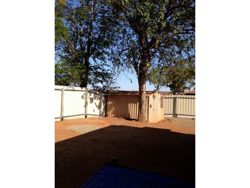 1 Patterson Crescent, Dampier WA 6713