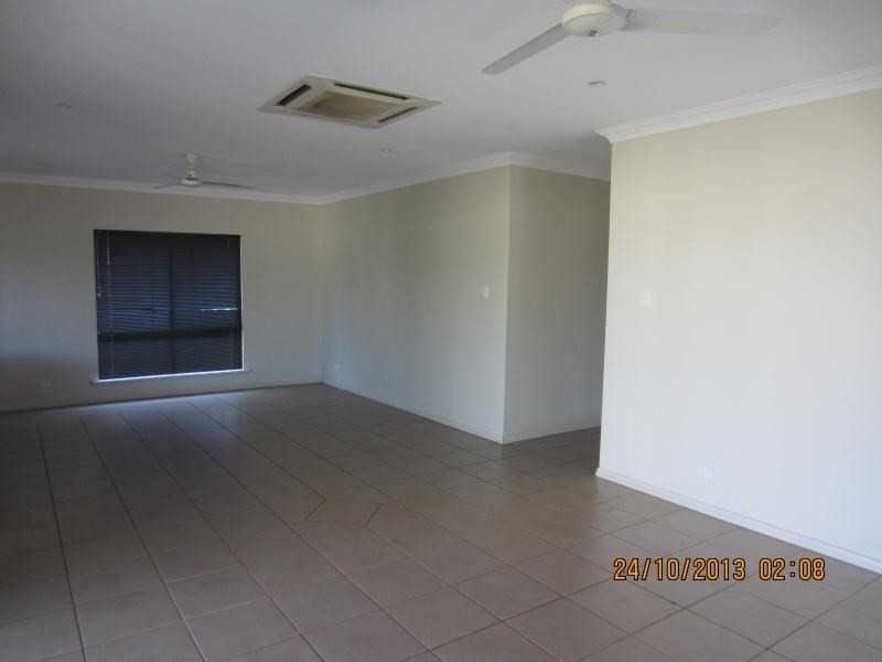 12 Walker Close, Millars Well WA 6714