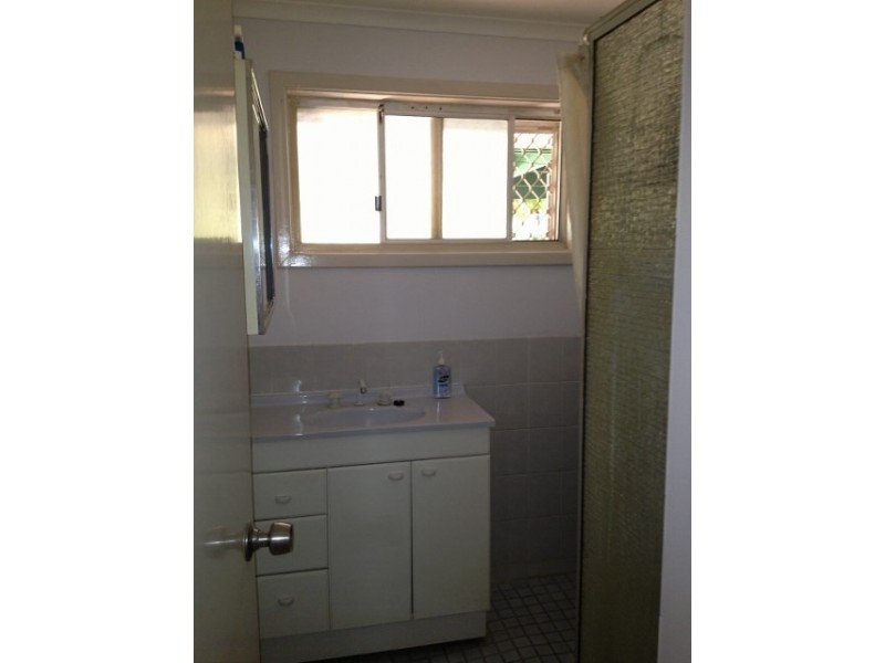 Unit 2/32 Warrier Street, Bulgarra WA 6714