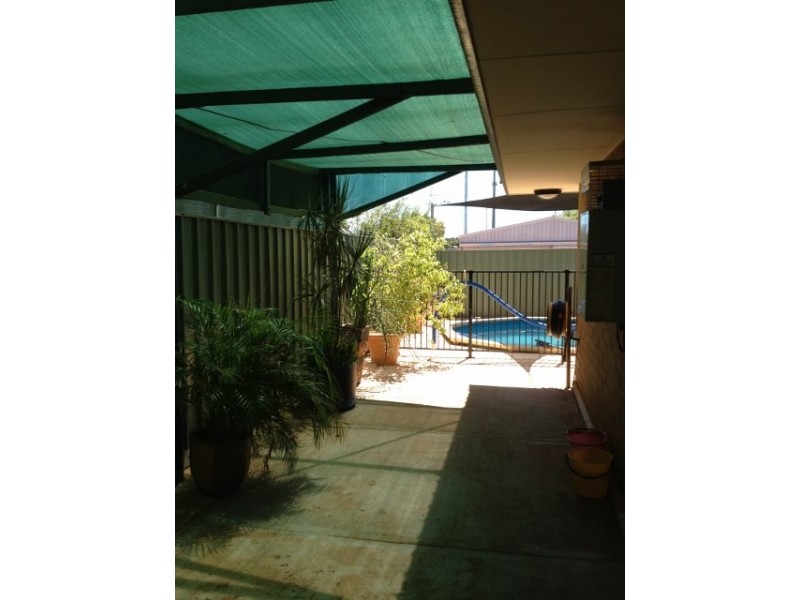 Unit 2/32 Warrier Street, Bulgarra WA 6714