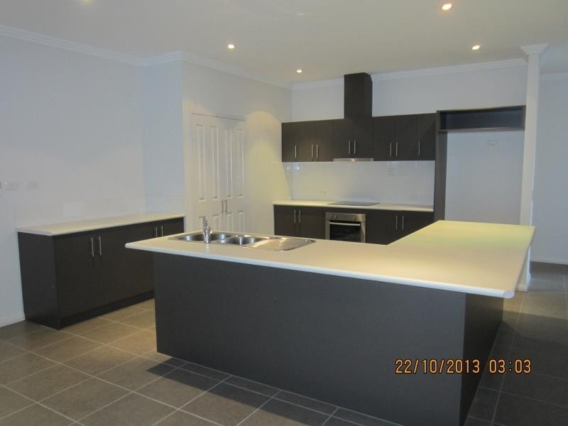 37 Bettong Bend, Baynton WA 6714