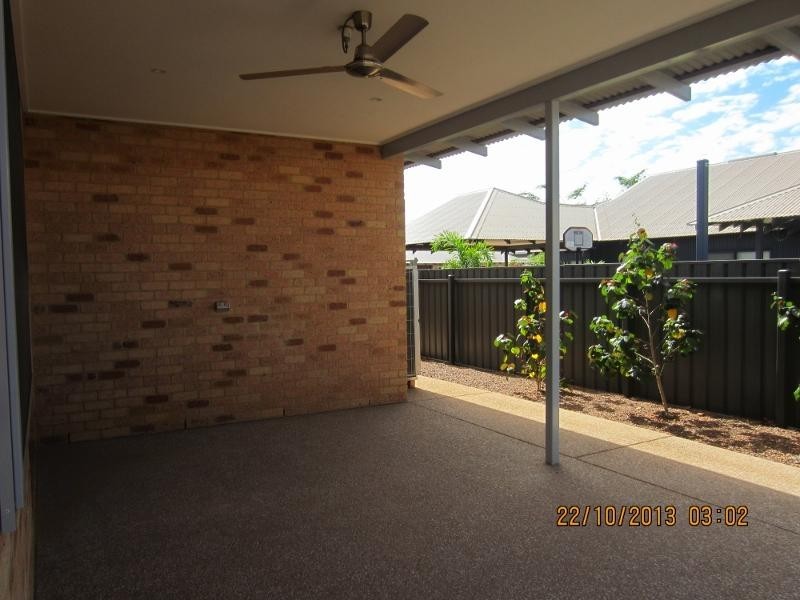 37 Bettong Bend, Baynton WA 6714