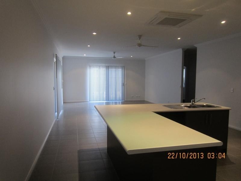 37 Bettong Bend, Baynton WA 6714