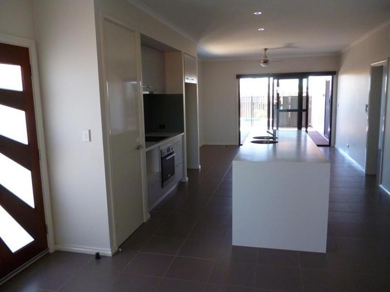 17 Tharnda Road, Baynton WA 6714