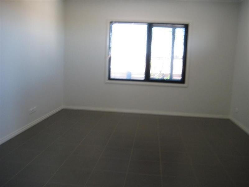 17 Tharnda Road, Baynton WA 6714