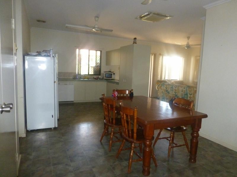 17 McCamey Loop, Baynton WA 6714