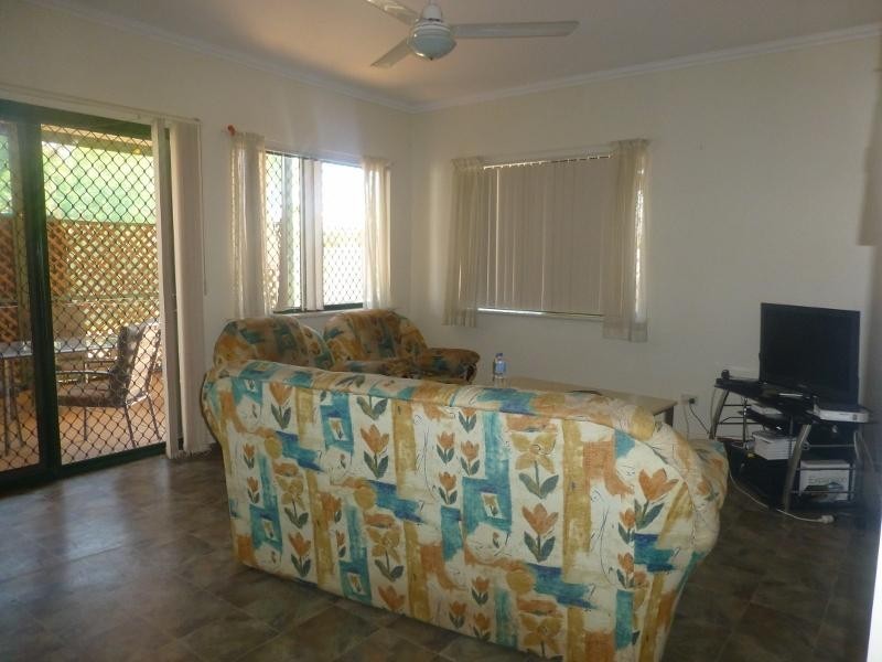 17 McCamey Loop, Baynton WA 6714