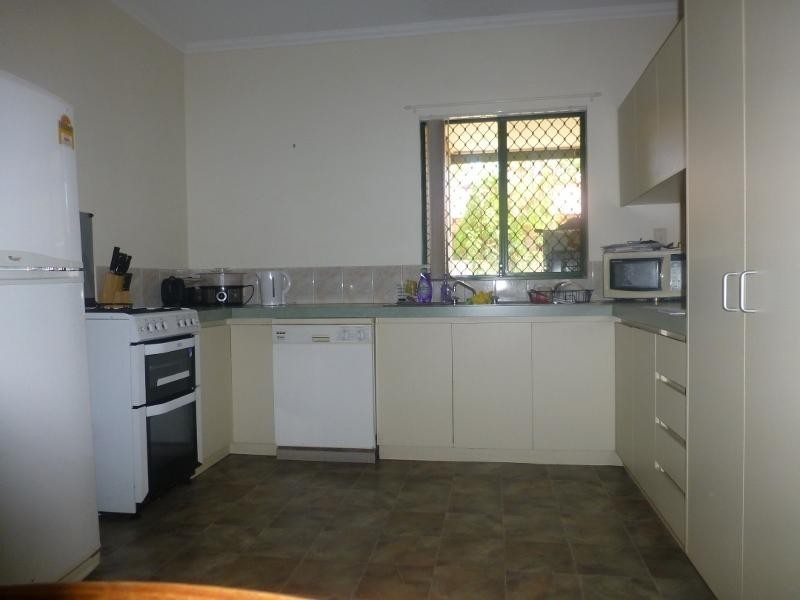 17 McCamey Loop, Baynton WA 6714