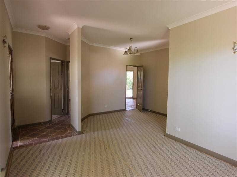 3 Locke Place, Baynton WA 6714