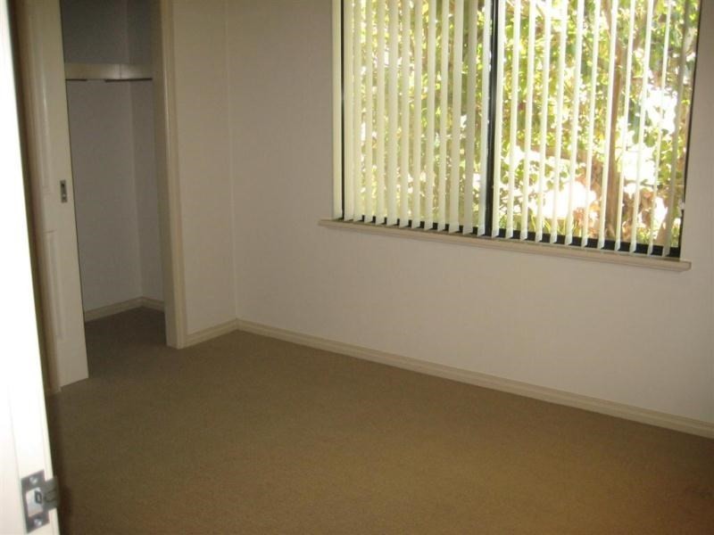 7 Rhonda Road, Baynton WA 6714