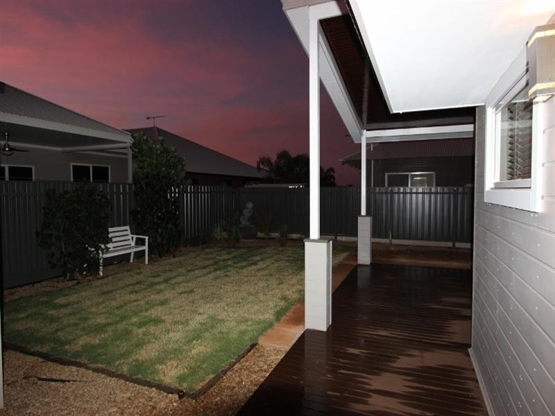 4 Nyamina Road, Baynton WA 6714