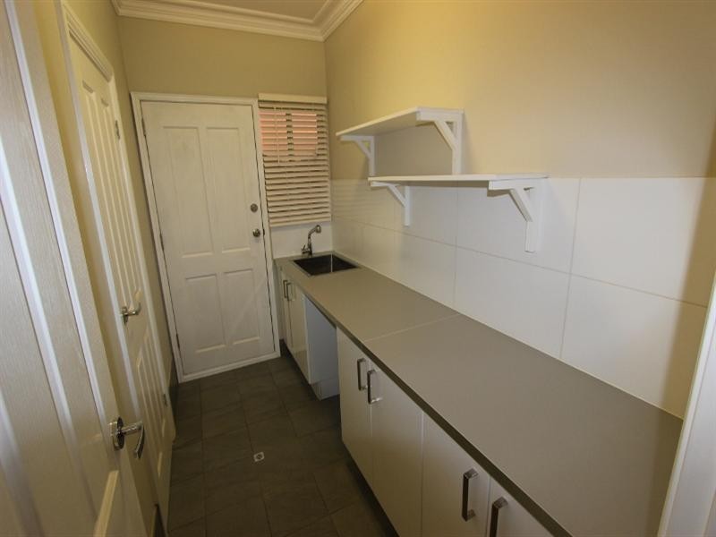 4 Nyamina Road, Baynton WA 6714