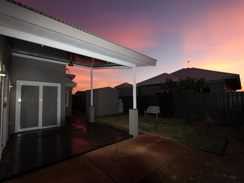 4 Nyamina Road, Baynton WA 6714